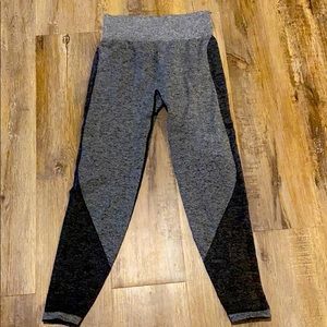 Victoria’s Secret Pink Seamless Leggings